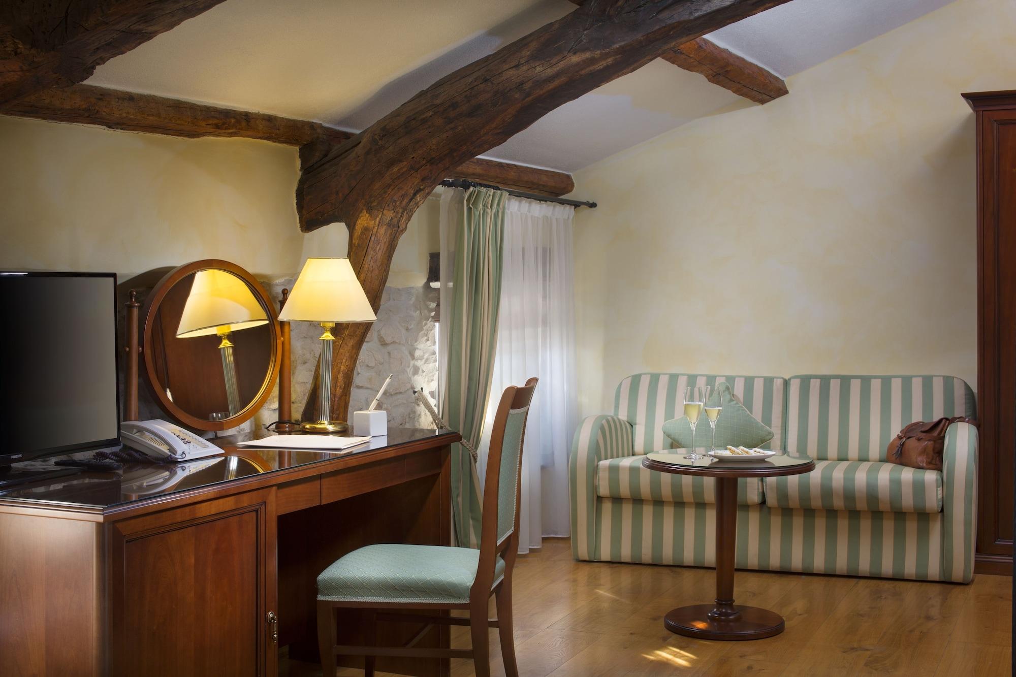 ברטוניגלה Heritage Hotel San Rocco מראה חיצוני תמונה