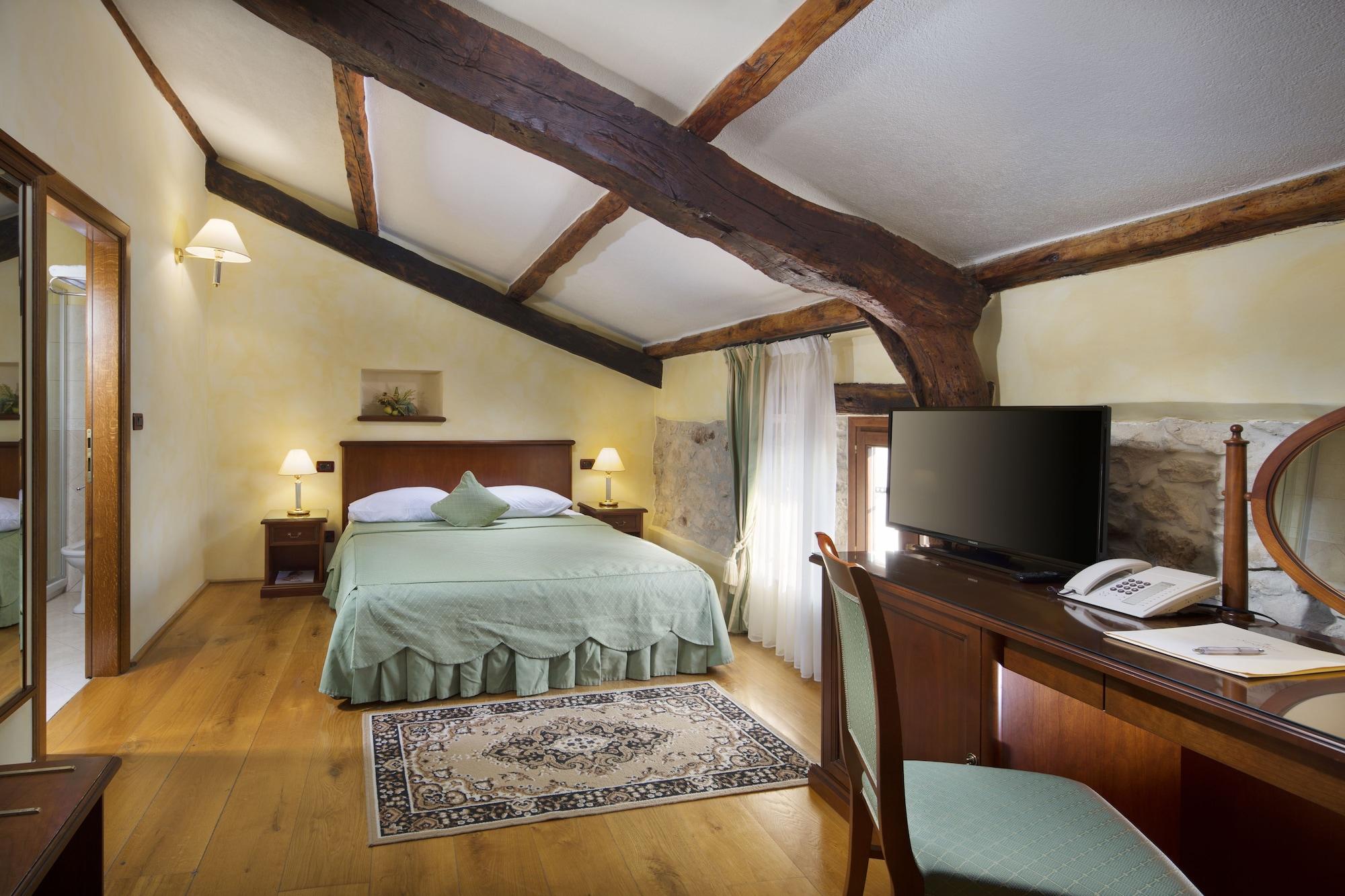 ברטוניגלה Heritage Hotel San Rocco מראה חיצוני תמונה
